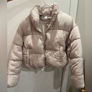 H&M Cropped Beige Puffer Jacket